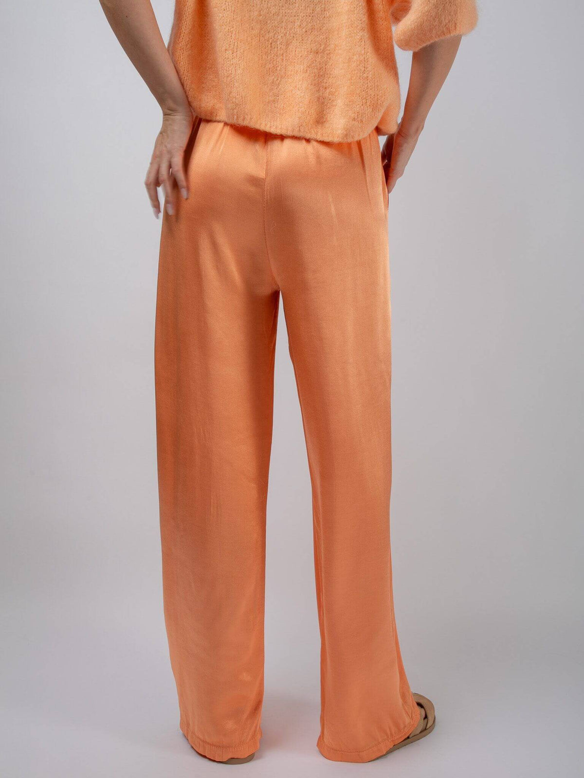 Satinhose „Sydney“ in Orange