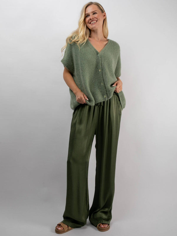 Satinhose „Sydney“ in Deep Green